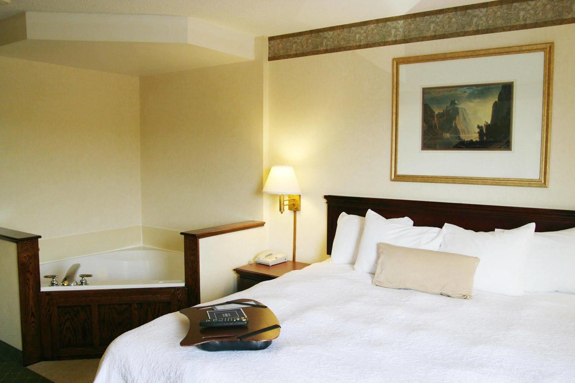Hampton Inn Marietta Buitenkant foto
